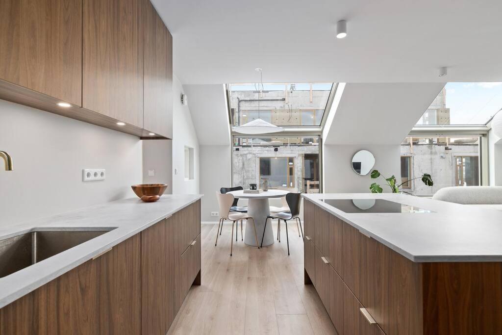 Appartement Skylight Lux 3br/2ba Center With Free Parking Reykjavik