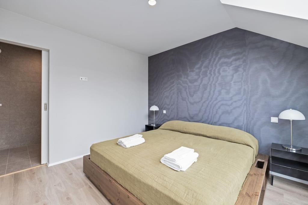 Skylight Lux 3br/2ba Center With Free Parking Appartement *