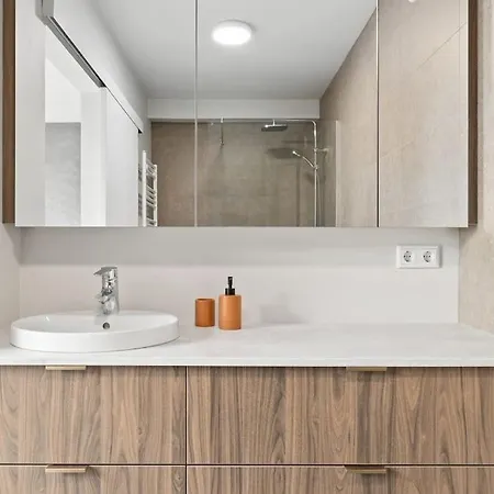 Skylight Lux 3Br/2Ba City Center With Free Parking Reykjavik Extérieur photo